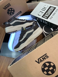 Vans Neo Camurça Grafite/ Branco - comprar online