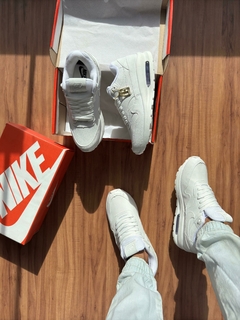 Air Max 1 Branco na internet