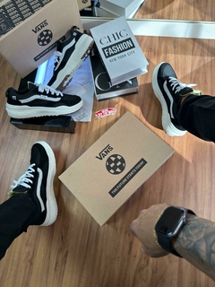 Vans Neo Camurça Preto/ Branco Unisex - comprar online