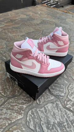 AIR JORDAN 1 MID ELEMENTAL PINK ICED CARMINE - loja online