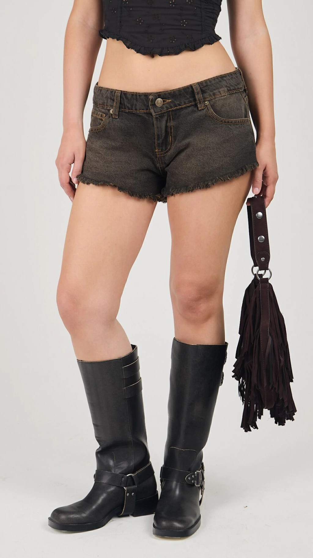 SHORT MADDY LOW (B0776)