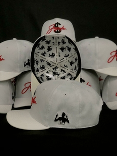 Boné Jogador$ Modelo Basebol SnapBack Poliester, Aba de Couro Branco na internet