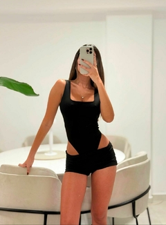 Body cuadra