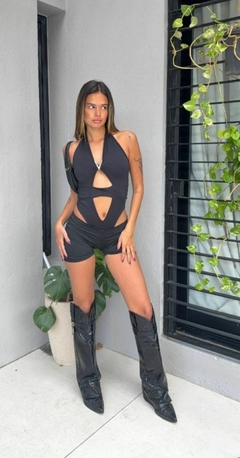 body cinthya en internet