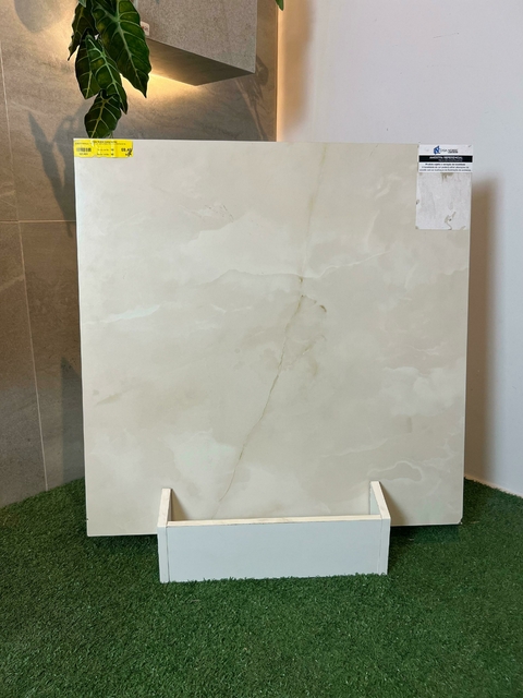 Porcelanato 71x71 (71201) - Embramaco - comprar online