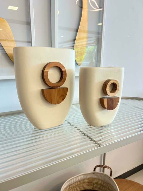 Vaso Capalique Cerâmica com Detalhe em Madeira - comprar online