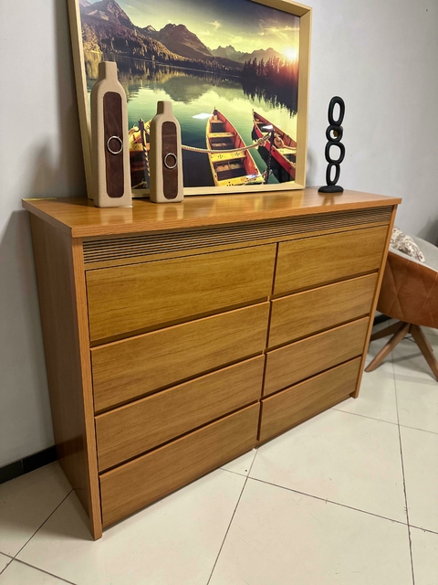 Cômoda Pacioli Bettio 6 Gavetas Acabamento Rubi - comprar online