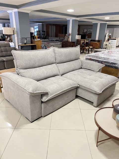 Sofá Toronto Retrátil e Reclinável Bouclé - comprar online