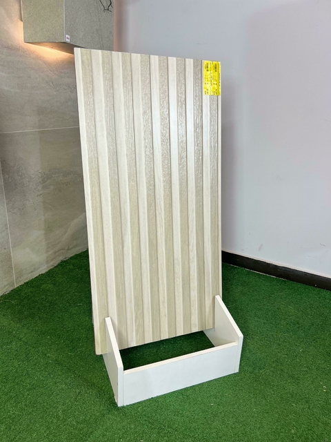 Piso Cerâmico 45x90 Ripado Natural - Megagres - comprar online