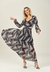 Vestido Longo Estampado com Recortes e Mangas Leves na internet