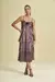 Vestido Midi de Alça em Plissado Metalizado com Aplique de Flor - comprar online