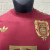 Camisa do FC Bayern Munchen em comemoração aos 125 anos, com detalhes em dourado e logo da Adidas.