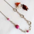 Colar longo rosa feminino Você Pode Bijuterias