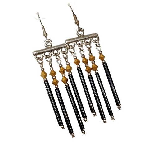 Brinco feminino cigana brinco longo feminino preto canutilho