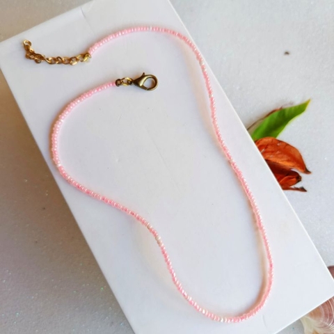 Gargantilha feminina Rosa Choker rosa claro