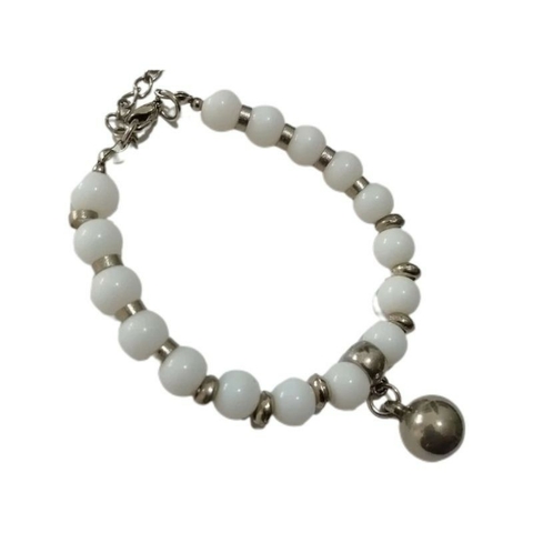 Pulseira Branca Pingente Metal