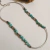Colar pedras naturais verde feminino Colar geométrico verde - comprar online