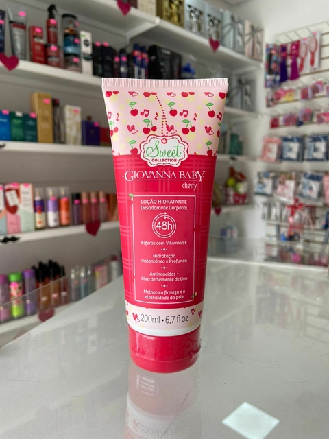 Loção Hidratante Desodorante Giovanna Baby Cherry 200ml - comprar online