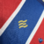 Camisa do EC Bahia na versão torcedor para o campeonato 24/25, com listras em azul, vermelho e detalhes em amarelo.