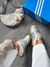 Tênis Adidas Gazelle bege com rosa e detalhe azul - Sofih store 