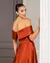 Vestido Festa Longo Ombro Duplo Cruzado e Fenda Terracota - comprar online