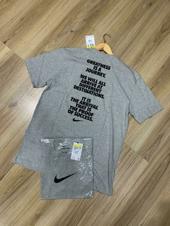 T-Shirt Nk Ultra Premium. na internet