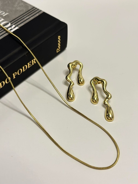 Brinco Orgânico Gota Banhado a Ouro 18k _Love In Gold - comprar online