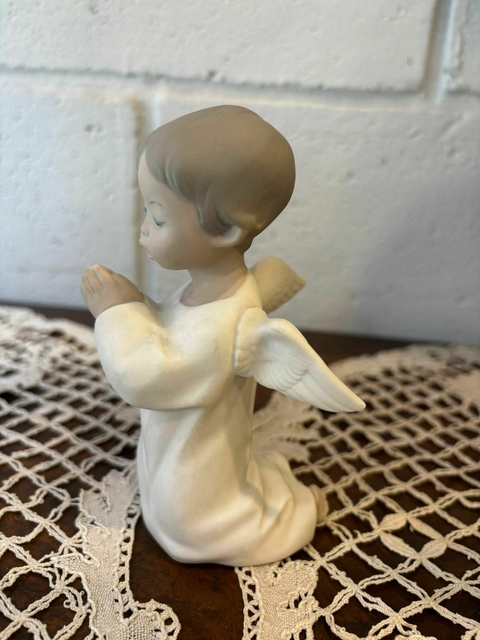 Lladró Figura Angel Orando #4538 - comprar online