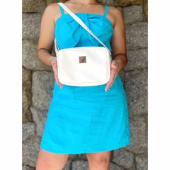 Bolsa Feminina Preta ou Branca Crossbody Passeio Festas Couro Sintético na internet