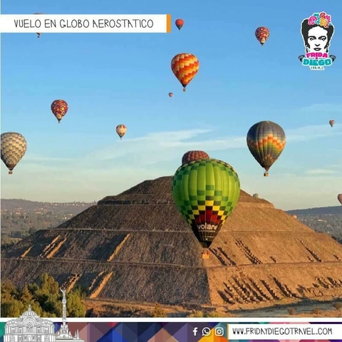 Vuelos en globo aerostático sobre las pirámides de Teotihuacán al amanecer.