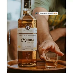 Cachaça Matuta Mel e Limão Abelha Rainha 300ml - comprar online