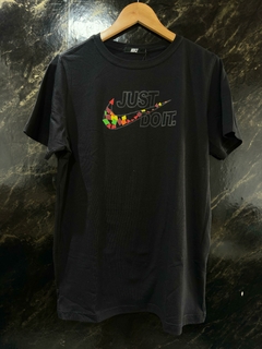 Camisa nike I Logo Rainbow