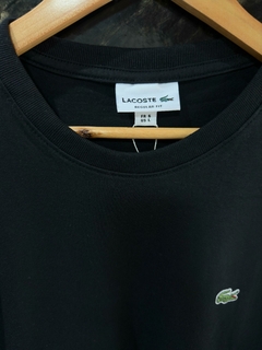 Camisa lacoste I Básica na internet