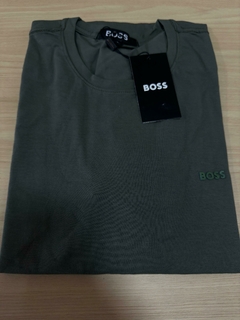 Camisa Hugo boss I Básica na internet