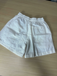 Shorts Em Linho BRANCO na internet