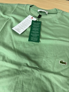 Camisa lacoste Importada Básica - comprar online