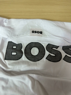 Camisa Hugo Boss Importada I Big Logo na internet