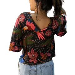 Blusa Morcego Tecido Frio Estampa Farm - diversos - vendbyflora