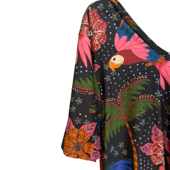 Blusa Morcego Tecido Frio Estampa Farm - diversos na internet