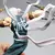 Action Figure Demon Slayer Tengen Uzui Original - Anime Kimetsu no Yaiba, Colecionável - Ookami