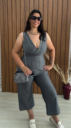 Macacão Listrado Patricia - comprar online
