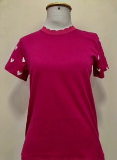 T-shirt Manga coração