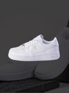 ZAPATILLAS NIKE "AIR FORCE ONE" - Lucere Tienda