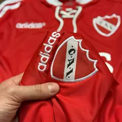 Camiseta Retro Independiente 1996 Manga Larga – Sponsor ADES - Premium - Itatrendy