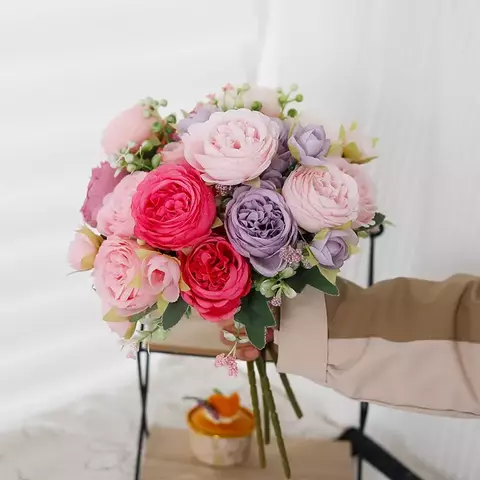 Buquês peônias Onix