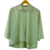 Camisa social  Jeane Steiner de estampa listrada em tons claros, com botão frontal e mangas largas.