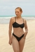 Bottom Asa Delta Ruffle in Black - loja online