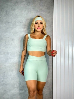 Conjunto Shorts Transpassado na internet