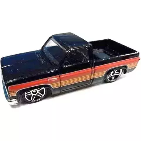 Miniatura Hot Wheels Chevy Silverado 83 HW Slammed 1/5