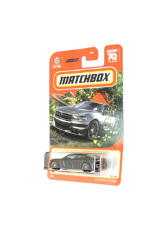 Miniatura Matchbox 2018 Dodge Charger - comprar online